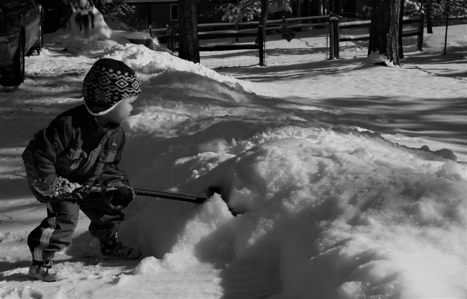 10 Ways To Naturally Melt Snow & Ice This Winter